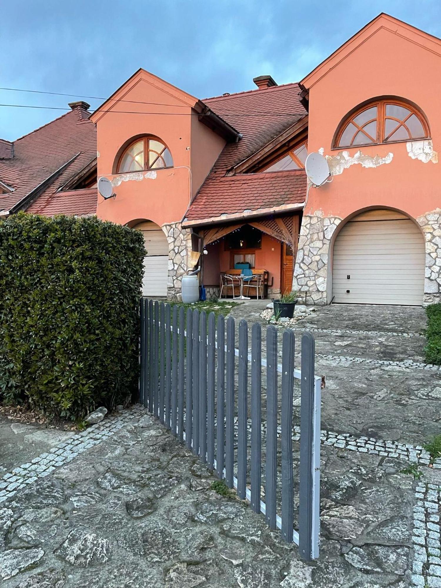 Greenpark Garden Villa Family Apartments Near Tokaj Szerencs Extérieur photo